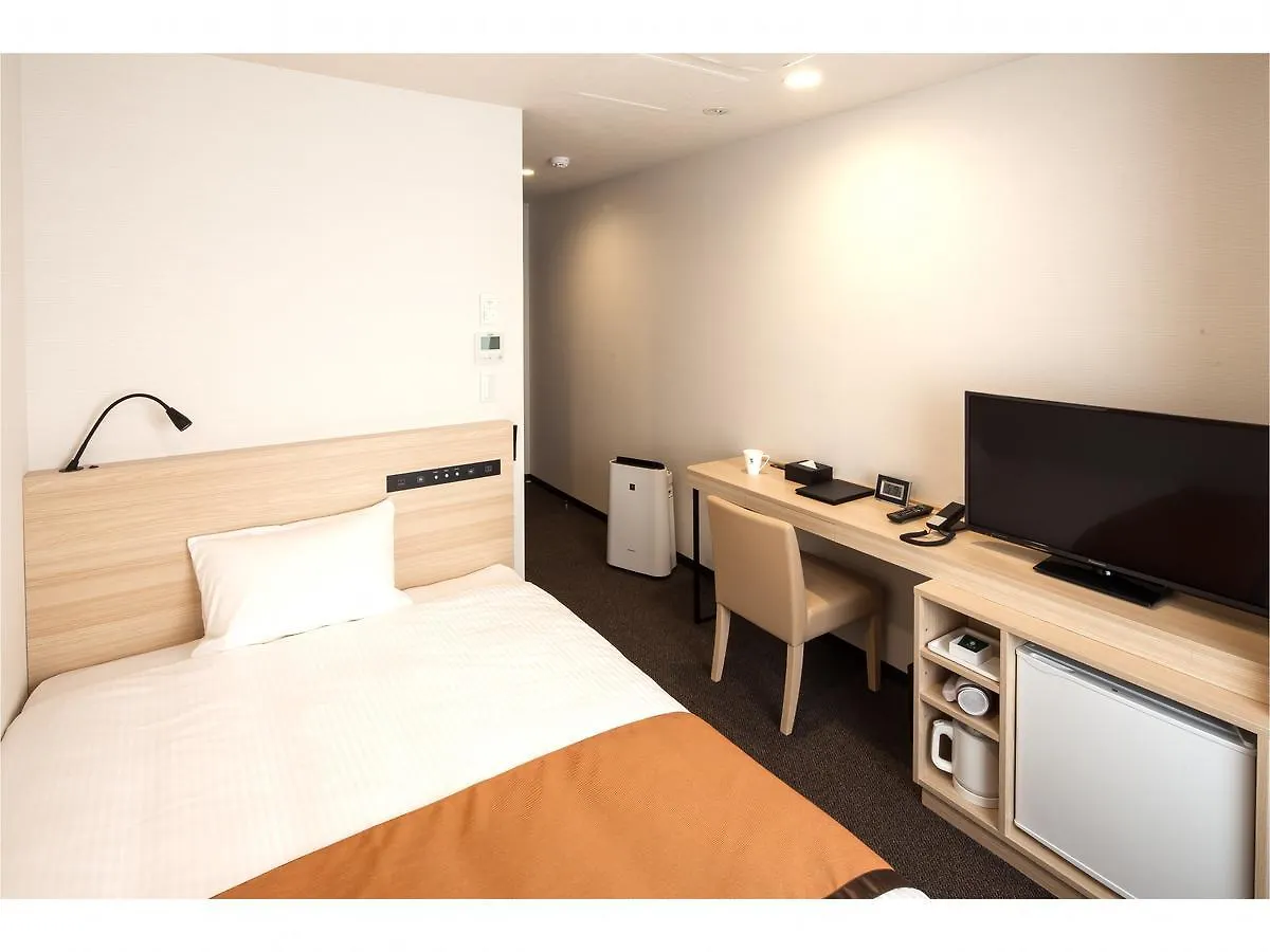 Y'S Hotel Asahikawa Ekimae 3*,